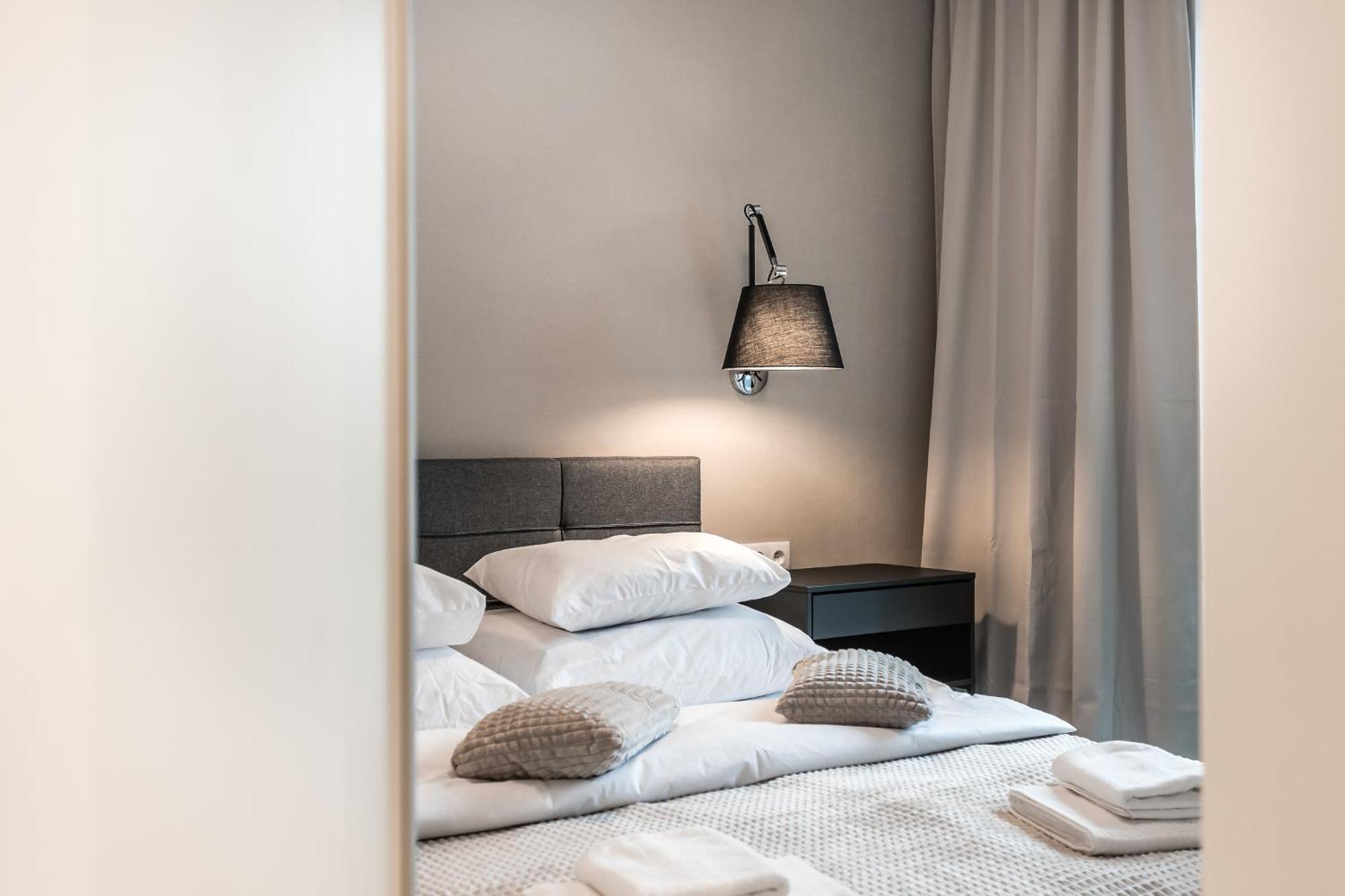 Apartment P&o Mennica Iii